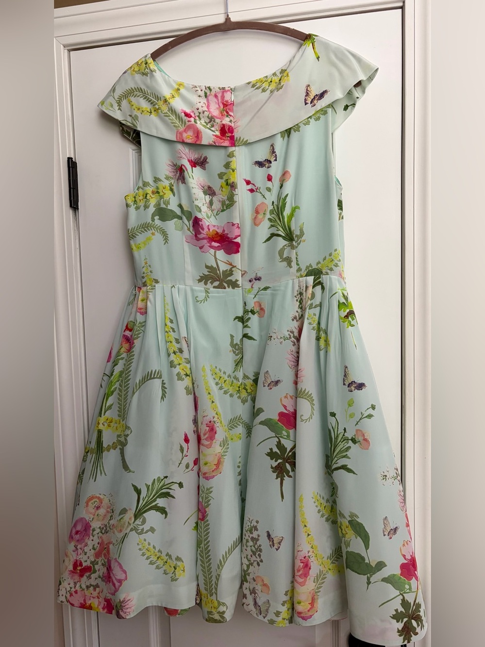 Ted Baker London Wallpaper Print Silk Dress Coquette Girlhoodcore Sz 4 
US 10-12 - Picture 2 of 6